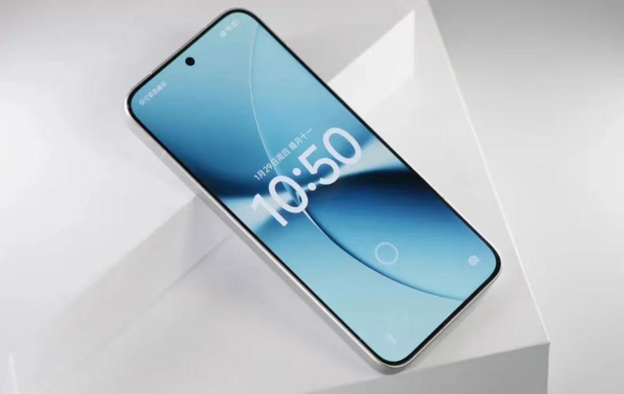618长续航手机热销榜第一名手机,1699元有9000mAh电池